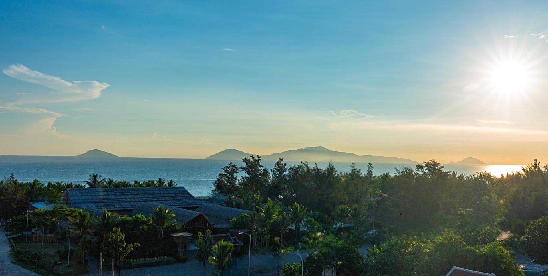 Wyndham Garden Hoi An Cua Dai Beach Hotel Exterior photo